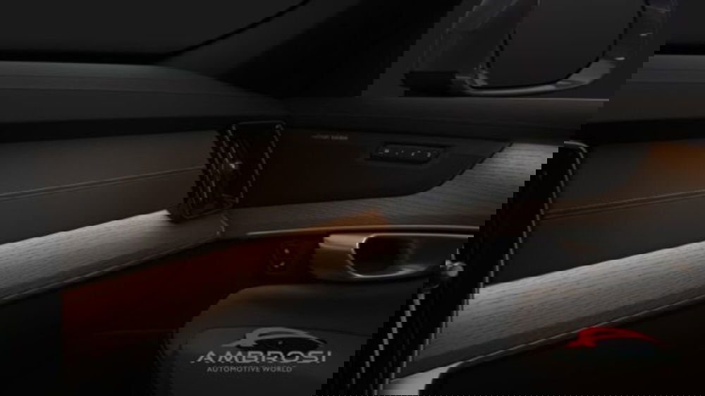 Volvo XC90 nuova a Perugia (15)