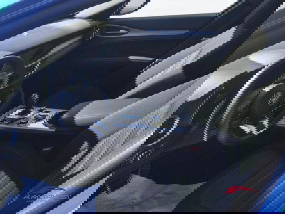 Alfa Romeo Stelvio usata a Perugia (10)