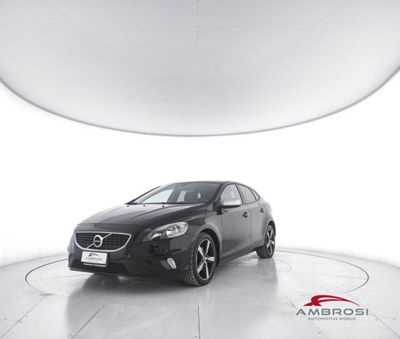 Volvo V40 D2 R-design Kinetic del 2016 usata a Corciano