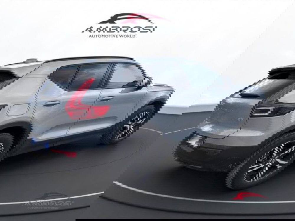 Volvo XC40 usata a Perugia (3)