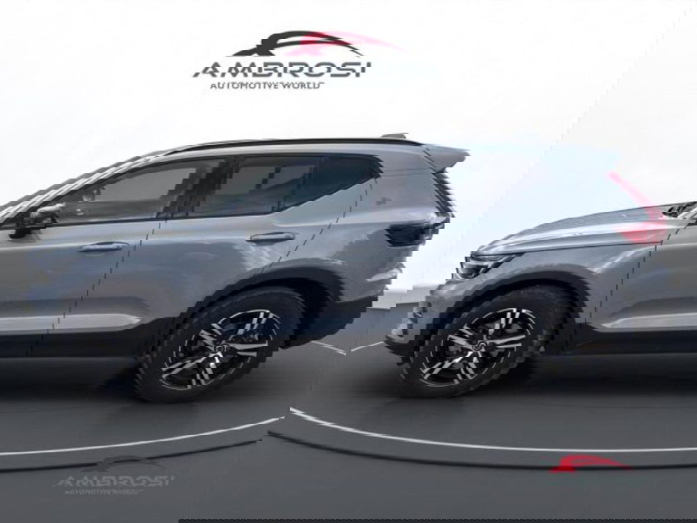 Volvo XC40 usata a Perugia (6)