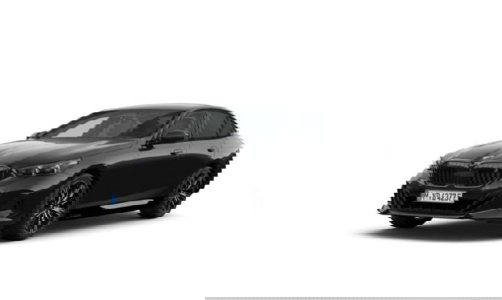 BMW i5 Touring nuova a Verona
