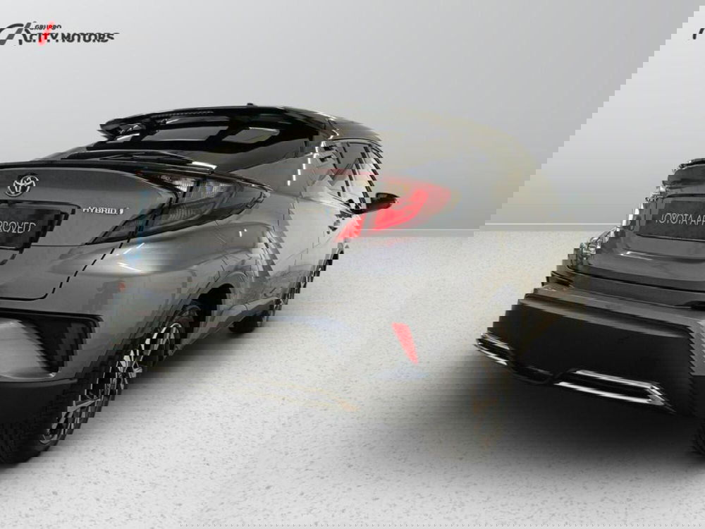 Toyota Toyota C-HR usata a Monza e Brianza (7)