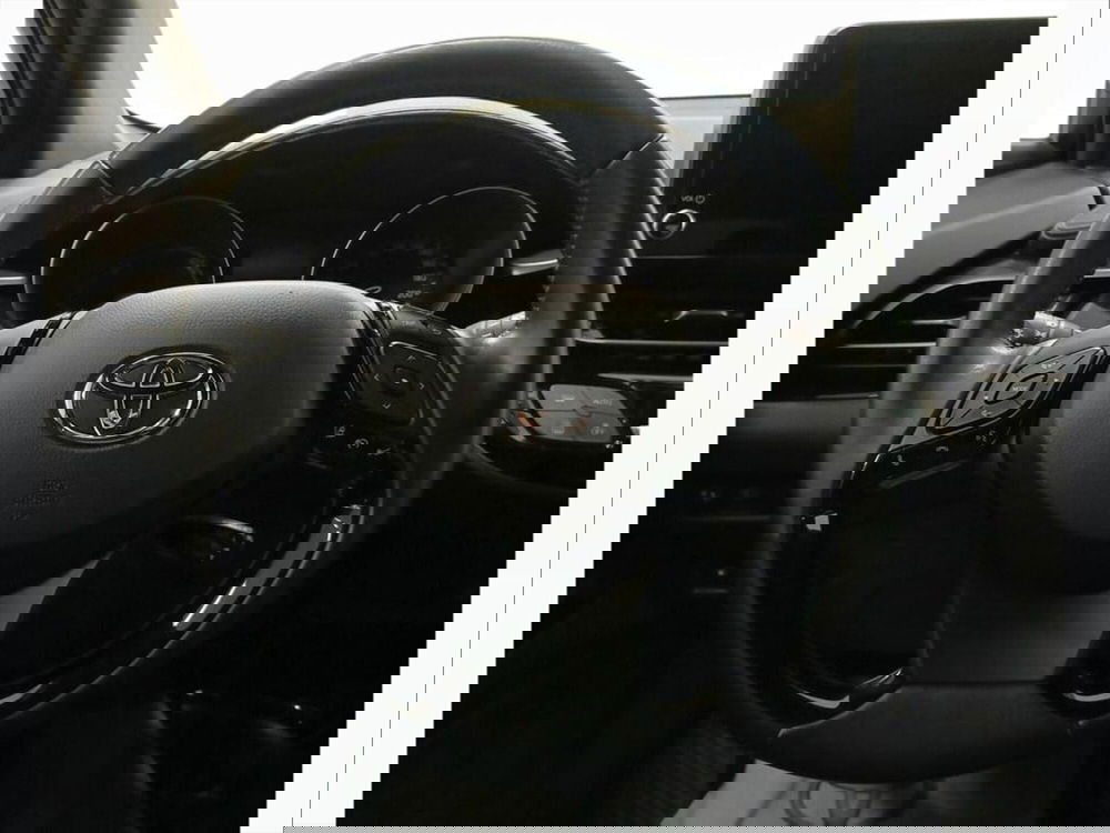 Toyota Toyota C-HR usata a Monza e Brianza (8)