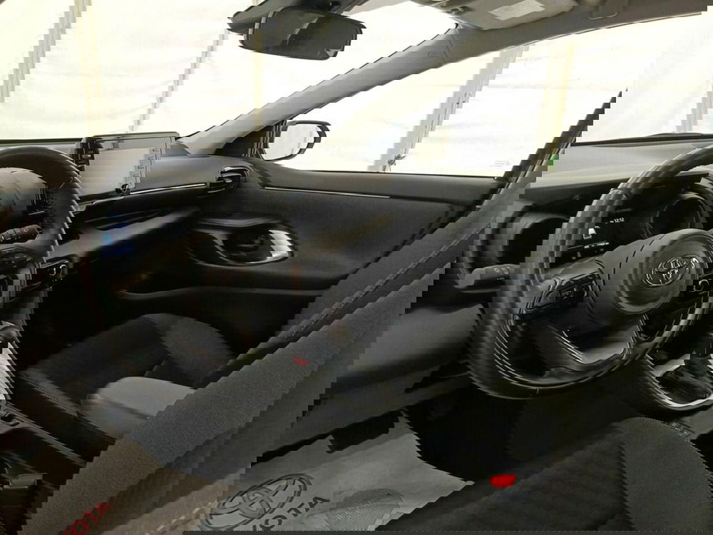 Toyota Yaris Cross usata a Monza e Brianza (12)