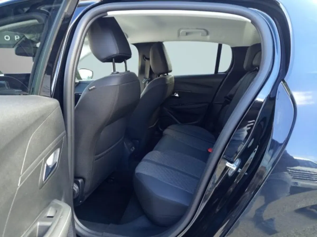 Peugeot 208 usata a Frosinone (9)