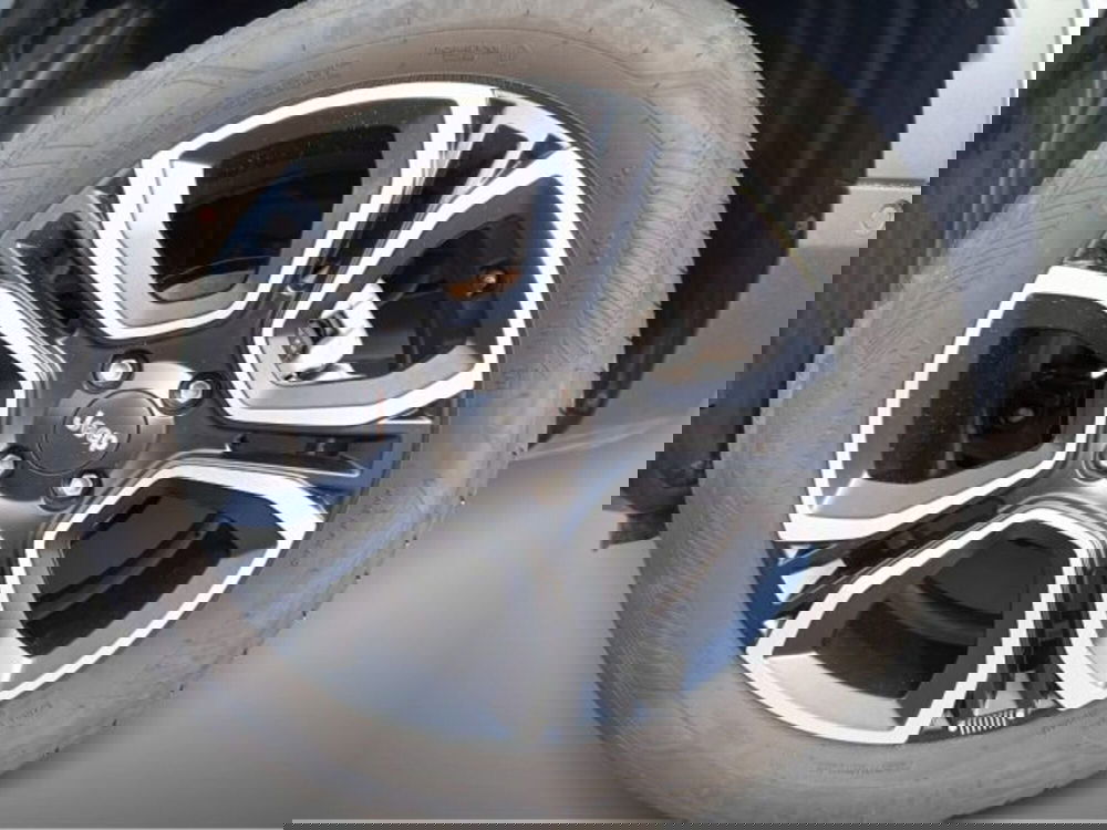 Jeep Avenger usata a Frosinone (8)