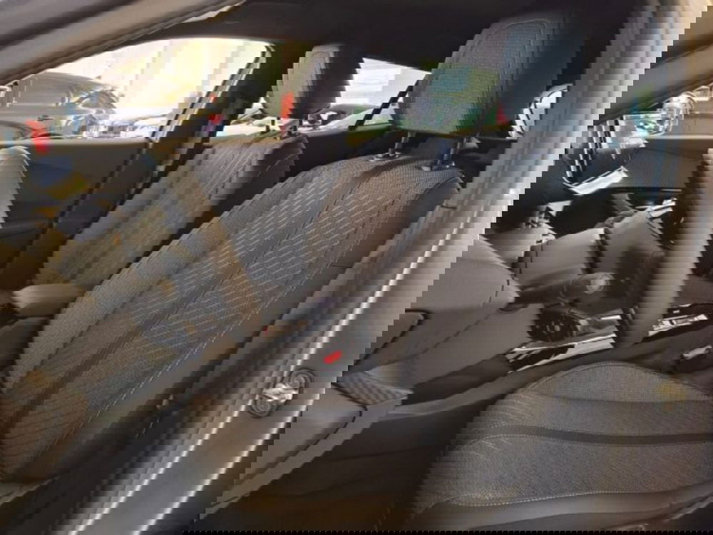 Peugeot 2008 nuova a Vicenza (8)