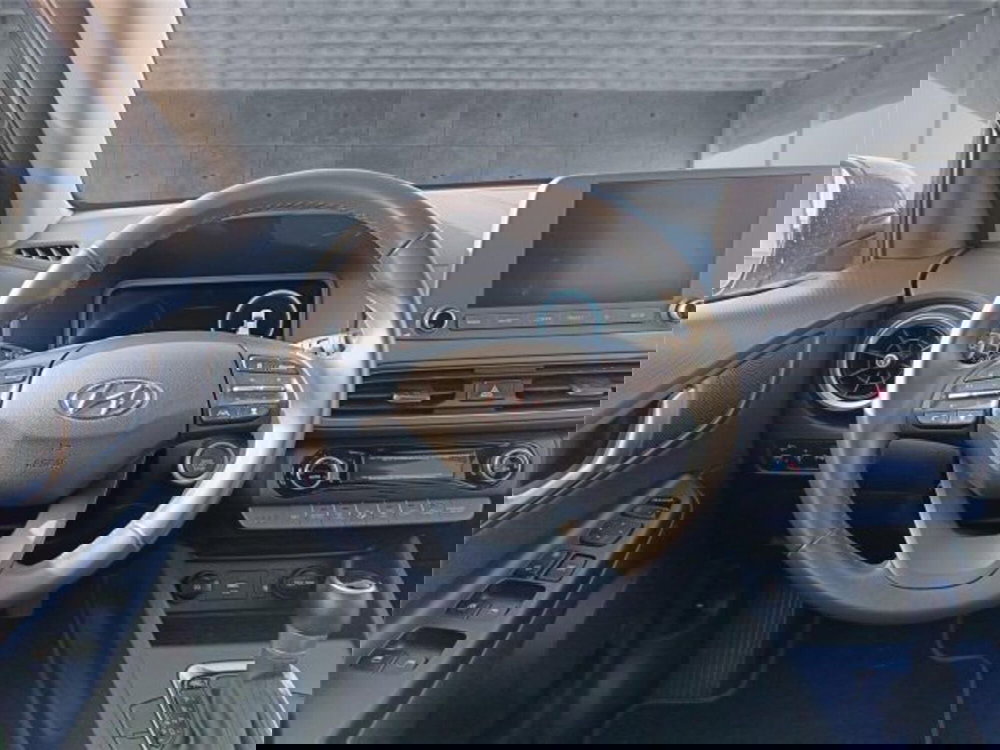 Hyundai Kona usata a Bari (14)