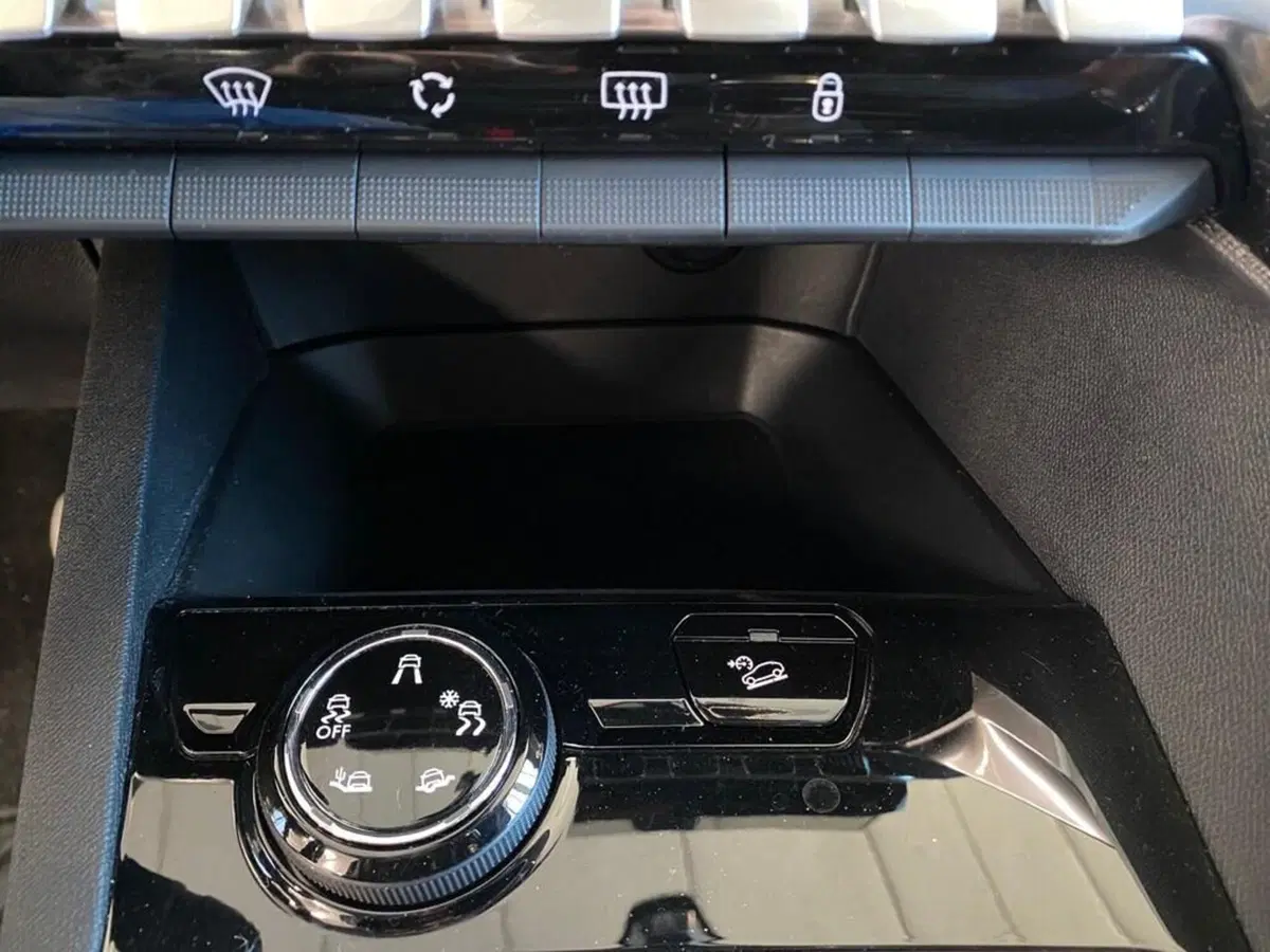 Peugeot 3008 usata a Torino (13)