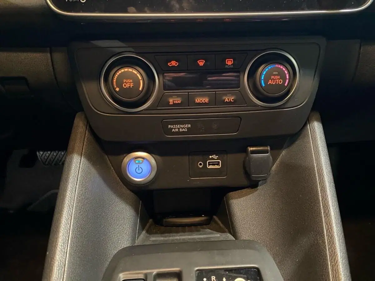 Nissan Leaf usata a Torino (11)