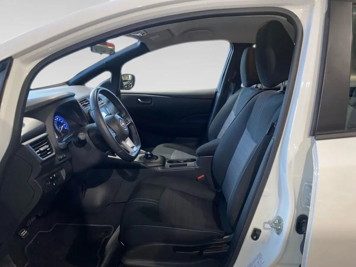 Nissan Leaf usata a Torino (7)