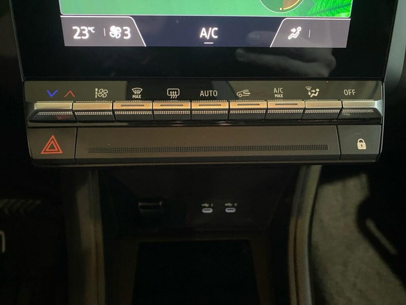 Renault Symbioz nuova a Torino (11)