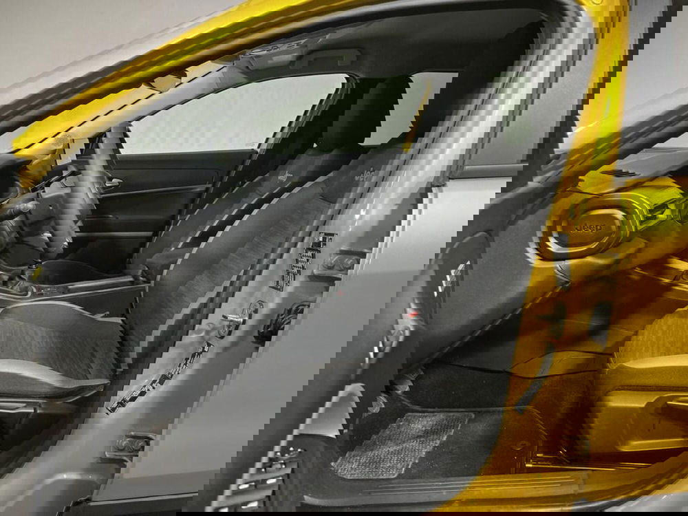 Jeep Avenger usata a Sondrio (10)