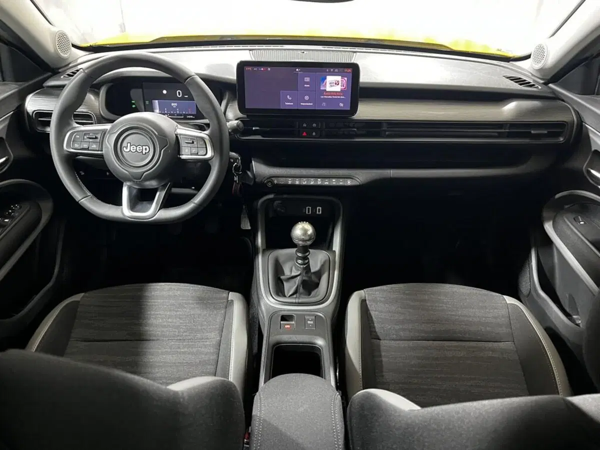 Jeep Avenger usata a Sondrio (12)