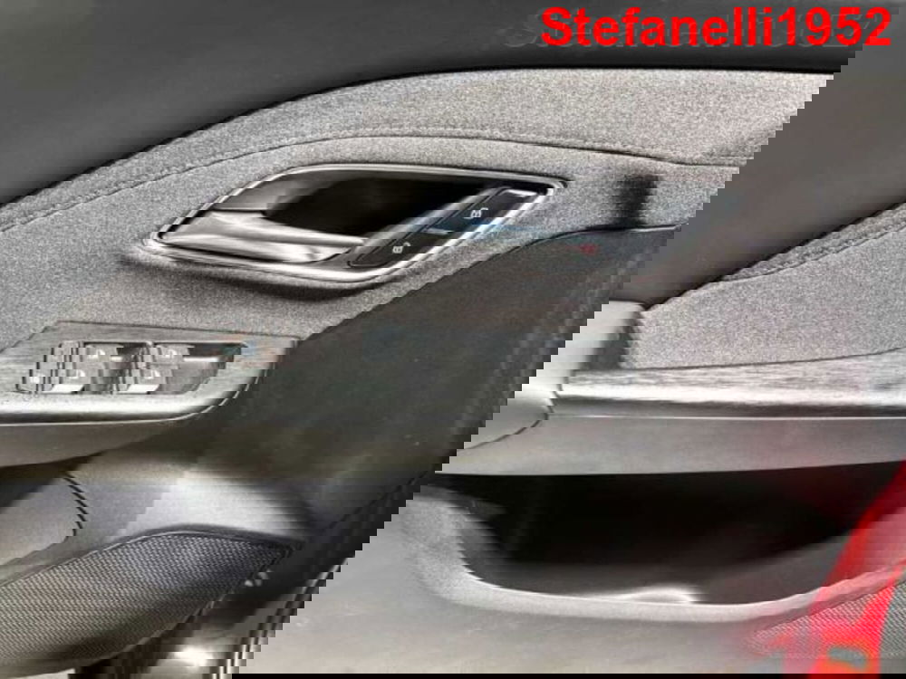 Mg ZS EV nuova a Bologna (10)