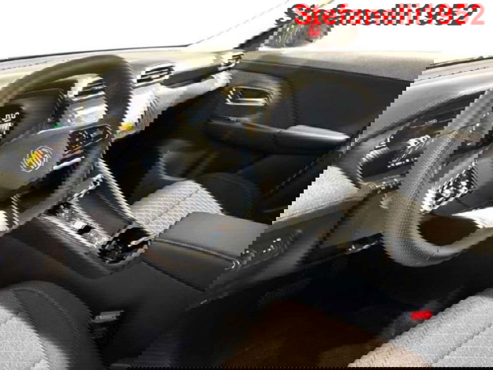 Mg ZS EV nuova a Bologna (11)