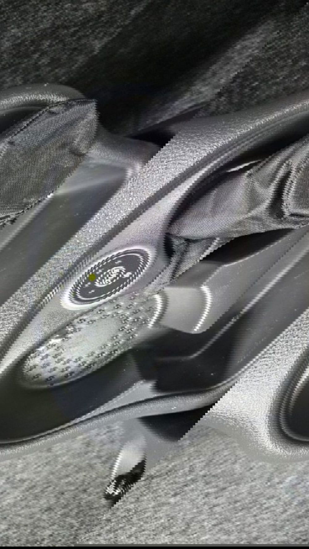 Nissan Micra usata a Lucca (10)