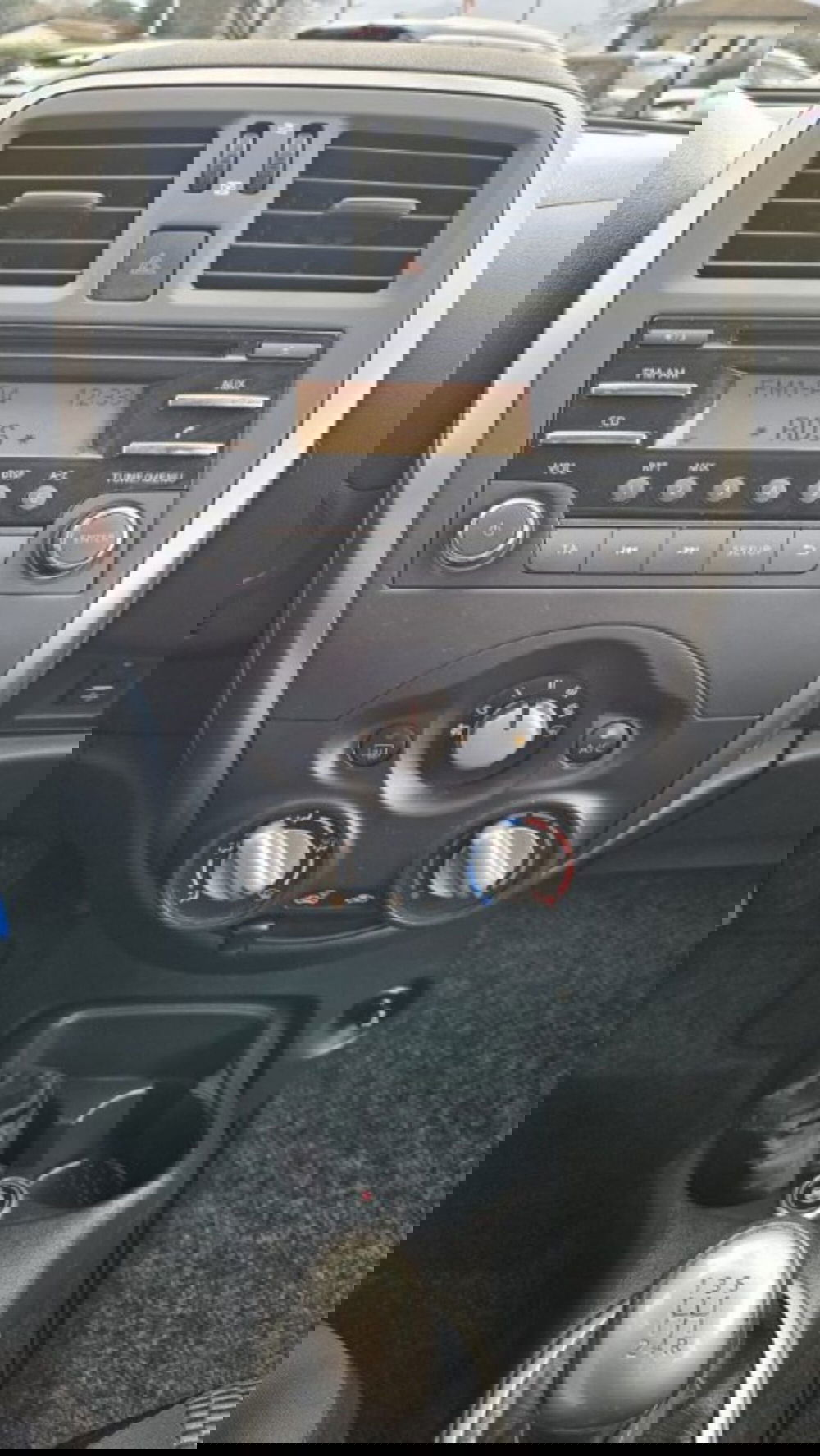 Nissan Micra usata a Lucca (11)