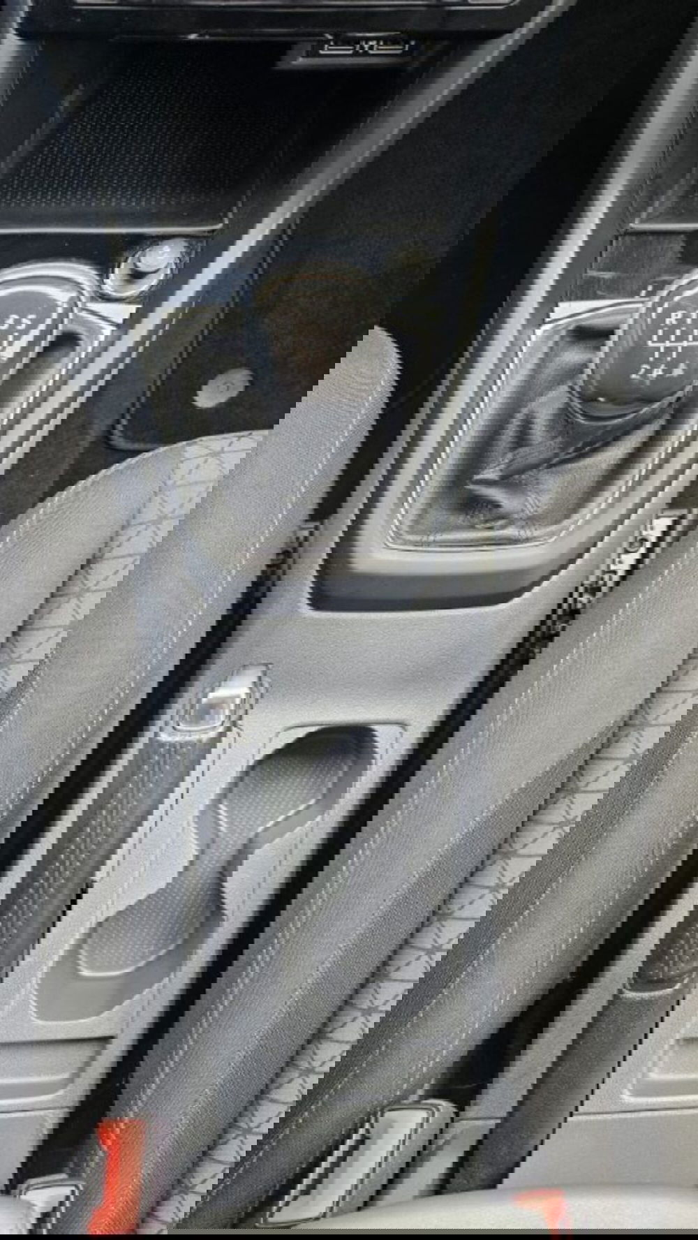 Volkswagen T-Cross nuova a Lucca (11)