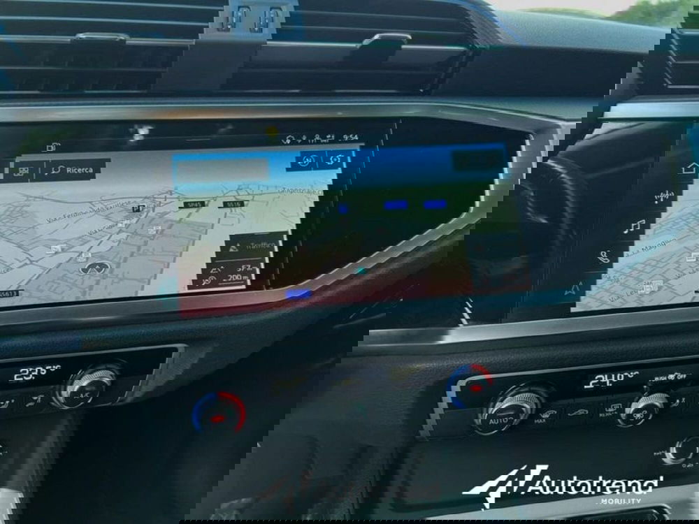 Audi Q3 usata a Lecce (11)