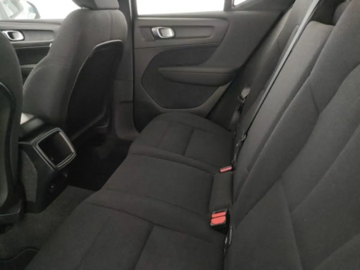Volvo XC40 usata a Modena (10)