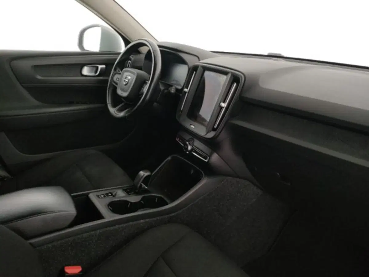 Volvo XC40 usata a Modena (12)