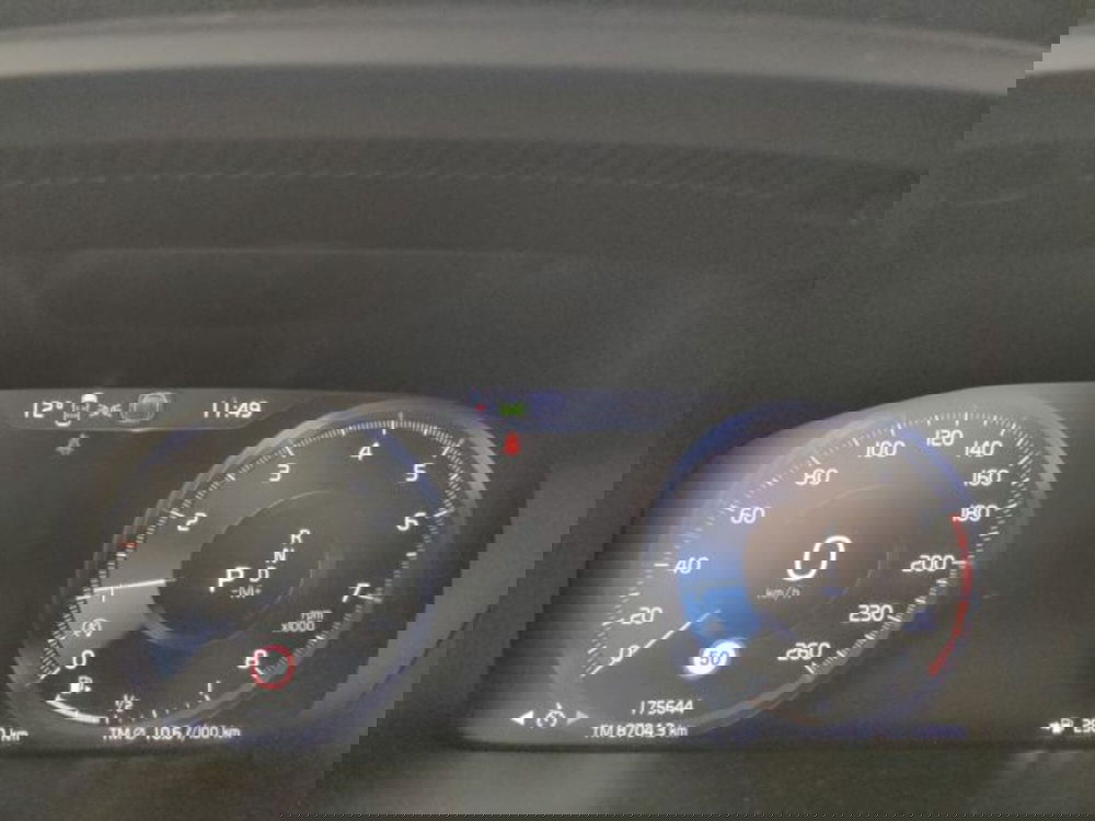 Volvo XC40 usata a Modena (9)