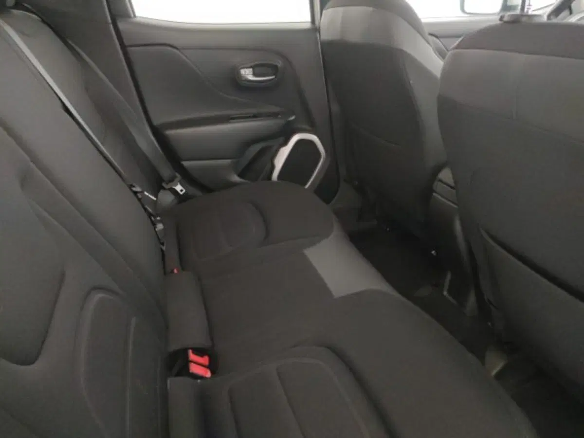 Jeep Renegade usata a Modena (11)