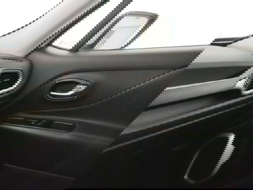 Jeep Renegade usata a Modena (18)