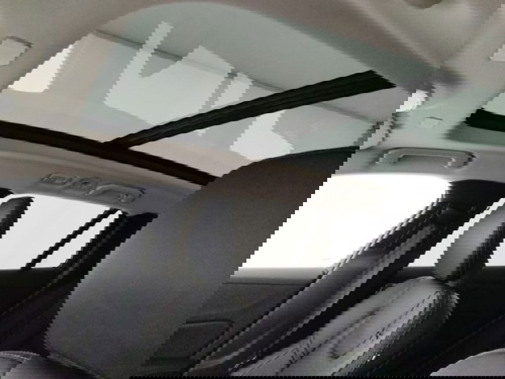 Volvo V60 nuova a Modena (20)