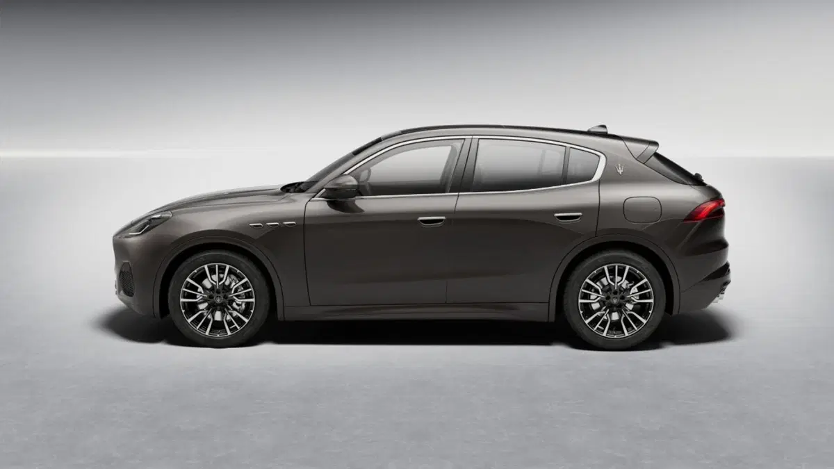 Maserati Grecale nuova a Perugia (3)