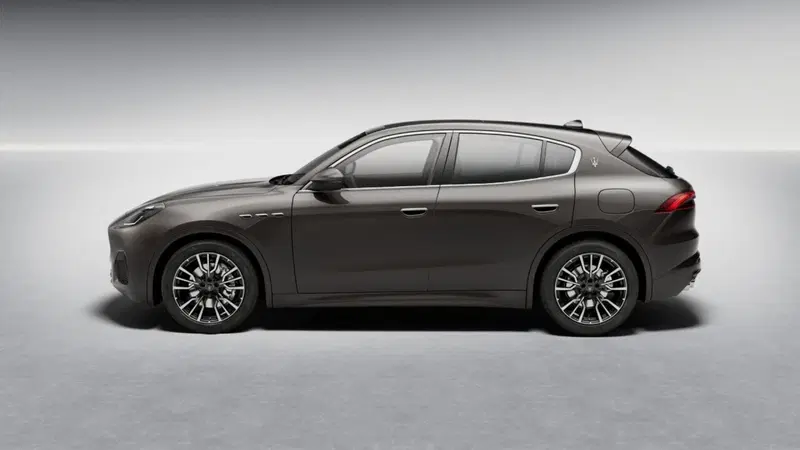 Maserati Grecale nuova a Perugia (3)