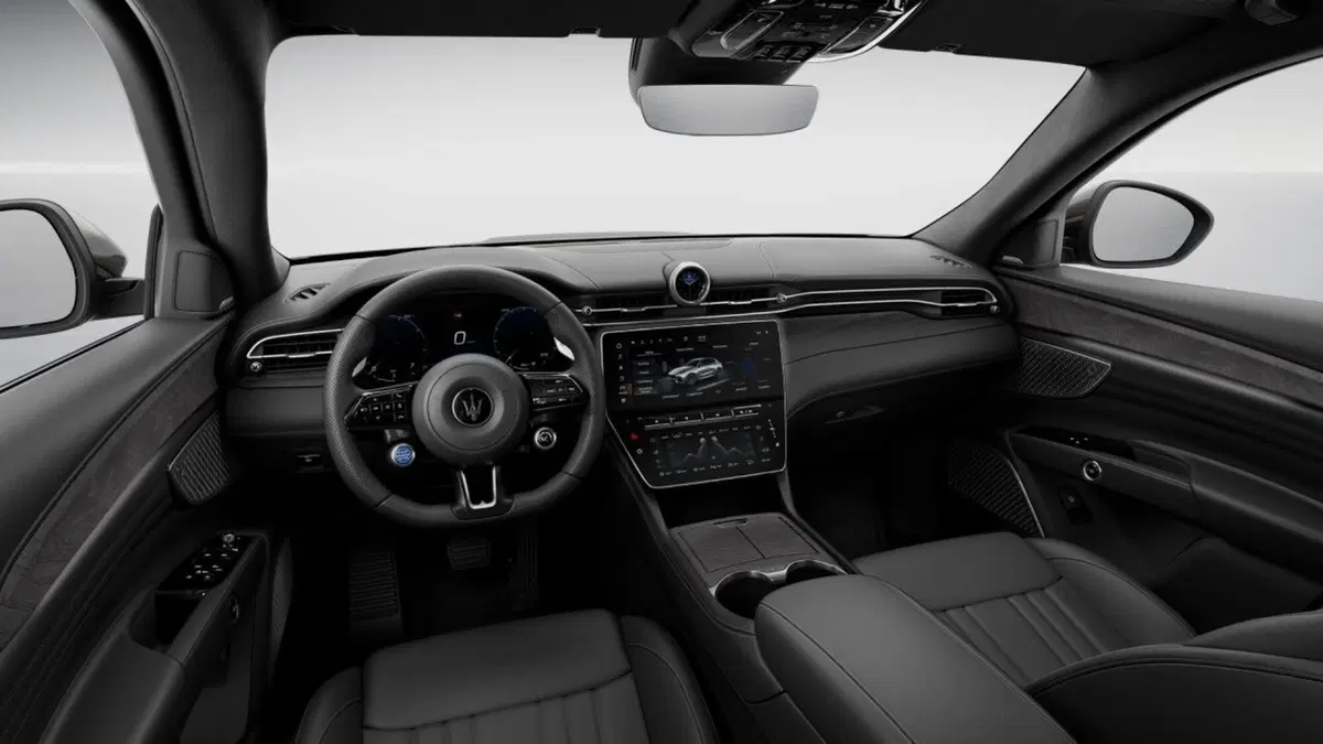 Maserati Grecale nuova a Perugia (5)