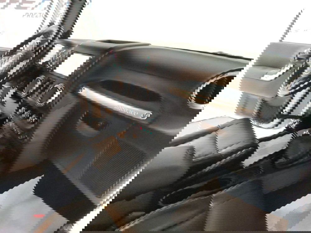 Jeep Wrangler usata a Teramo (12)