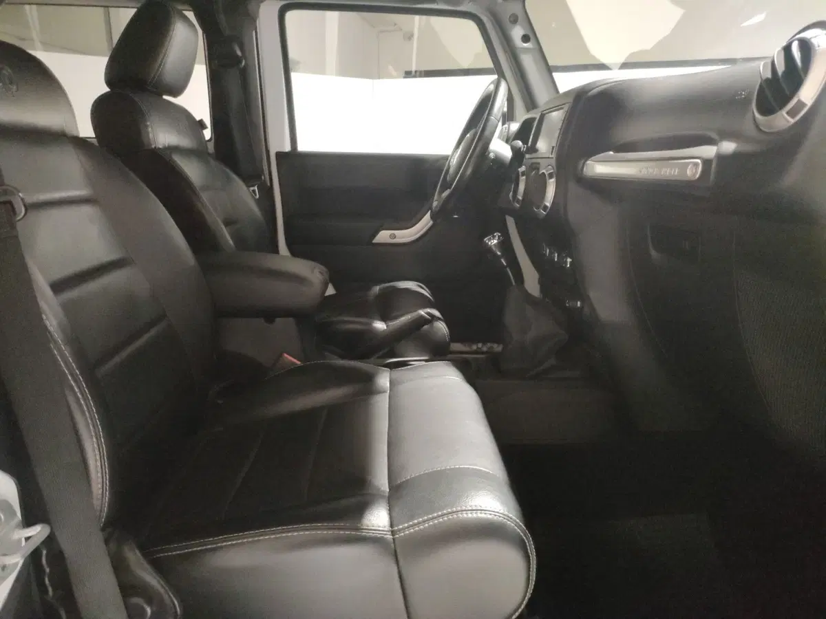 Jeep Wrangler usata a Teramo (15)