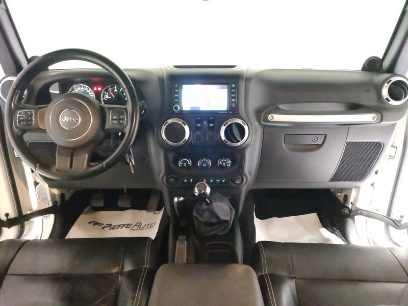 Jeep Wrangler usata a Teramo (16)