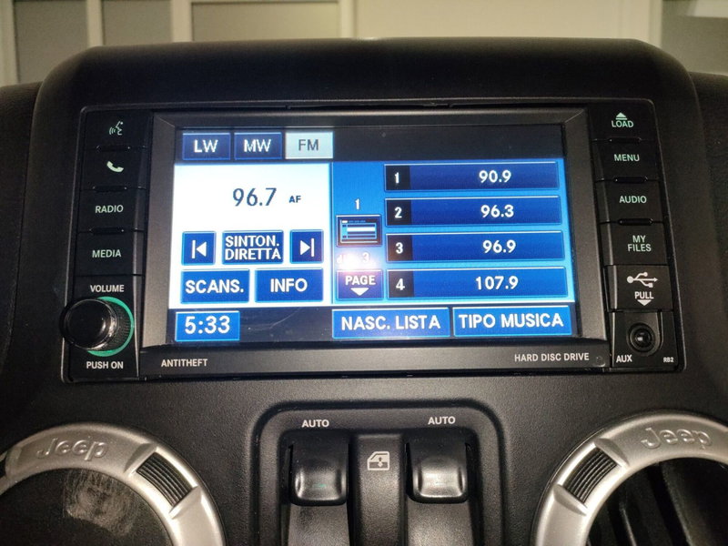 Jeep Wrangler usata a Teramo (19)