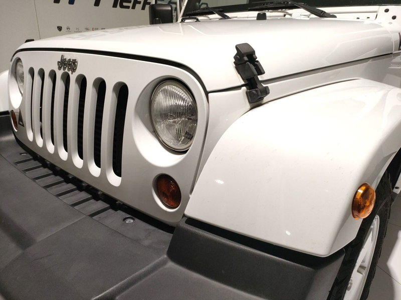 Jeep Wrangler usata a Teramo (9)
