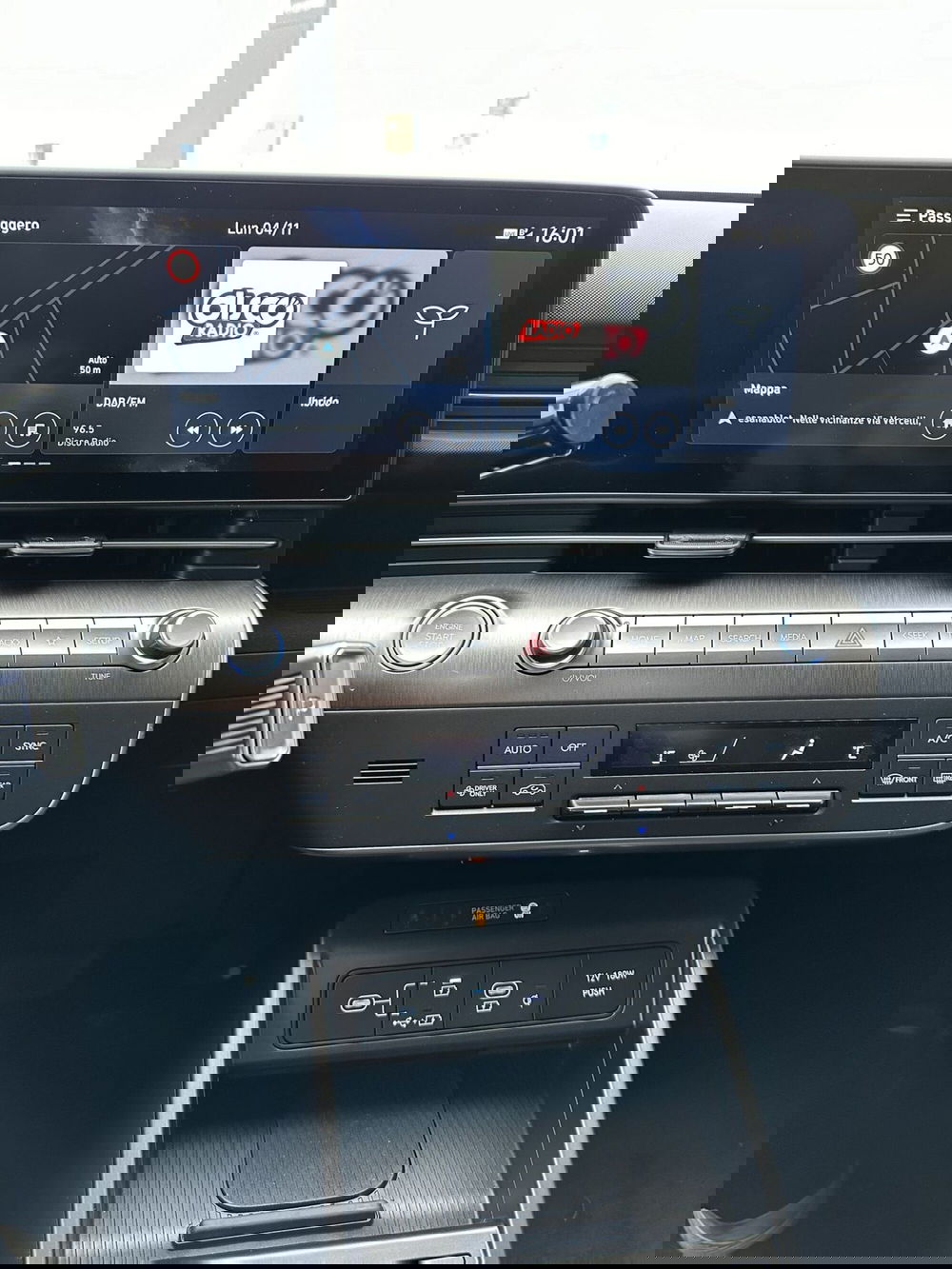 Hyundai Kona nuova a Vercelli (10)