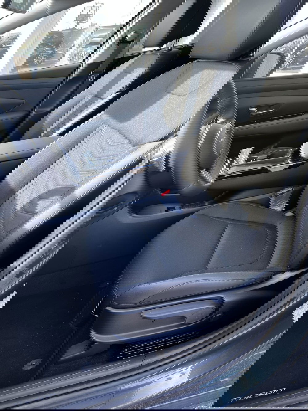 Hyundai Tucson nuova a Vercelli (9)