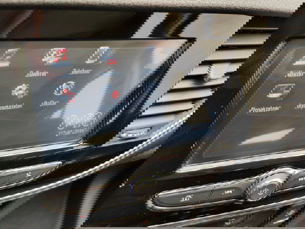 Opel Mokka usata a Como (12)