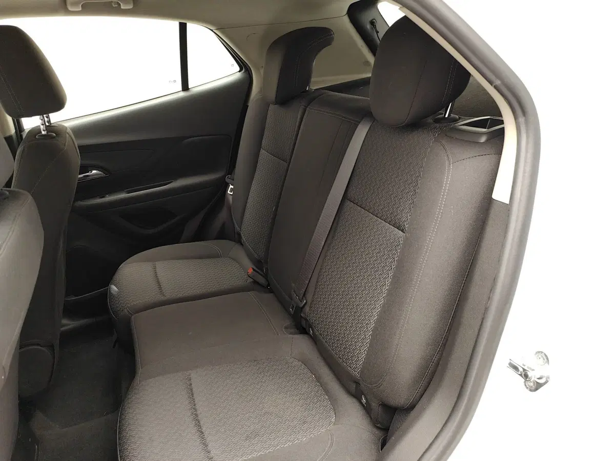 Opel Mokka usata a Como (9)