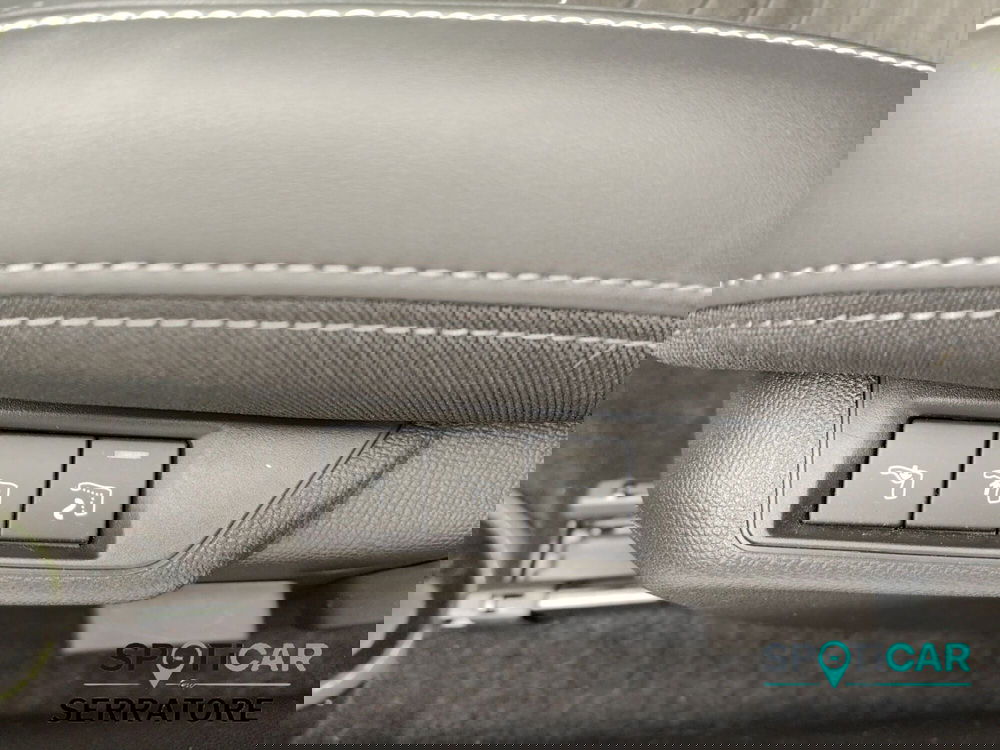 Peugeot 208 usata a Como (17)