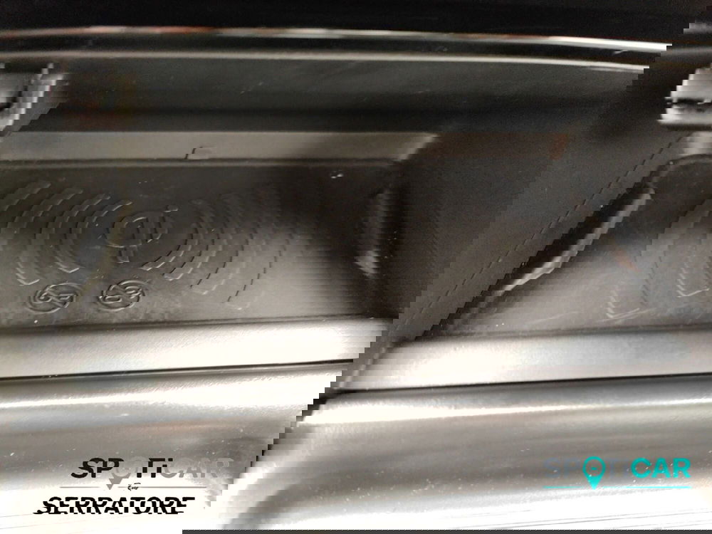 Peugeot 208 usata a Como (18)