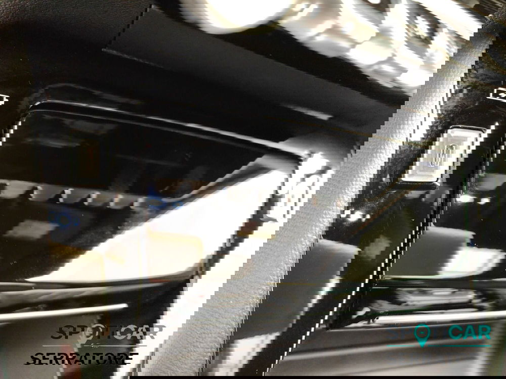 Peugeot 208 usata a Como (19)