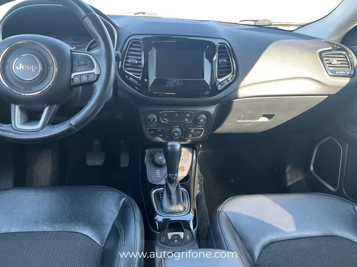 Jeep Compass usata a Modena (11)