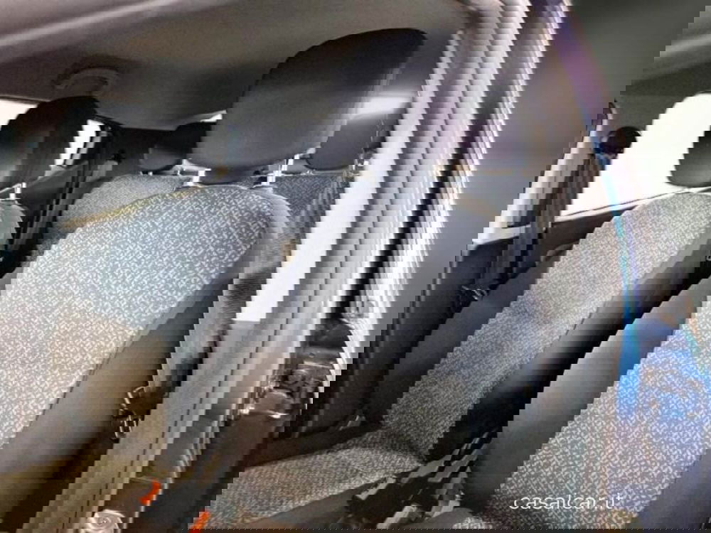 Lancia Ypsilon usata a Potenza (11)