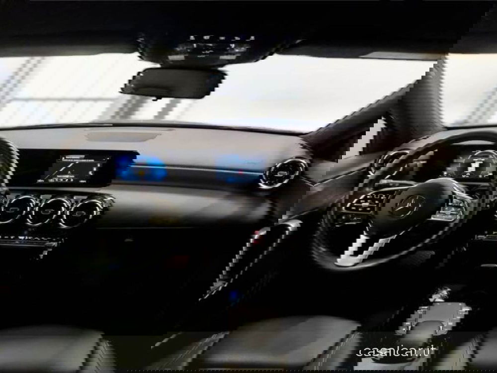 Mercedes-Benz Classe A usata a Salerno (9)