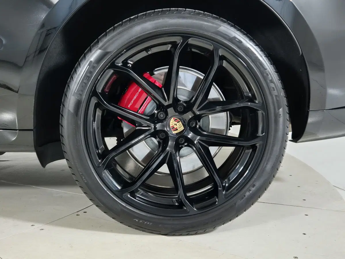 Porsche Macan usata a Alessandria (14)
